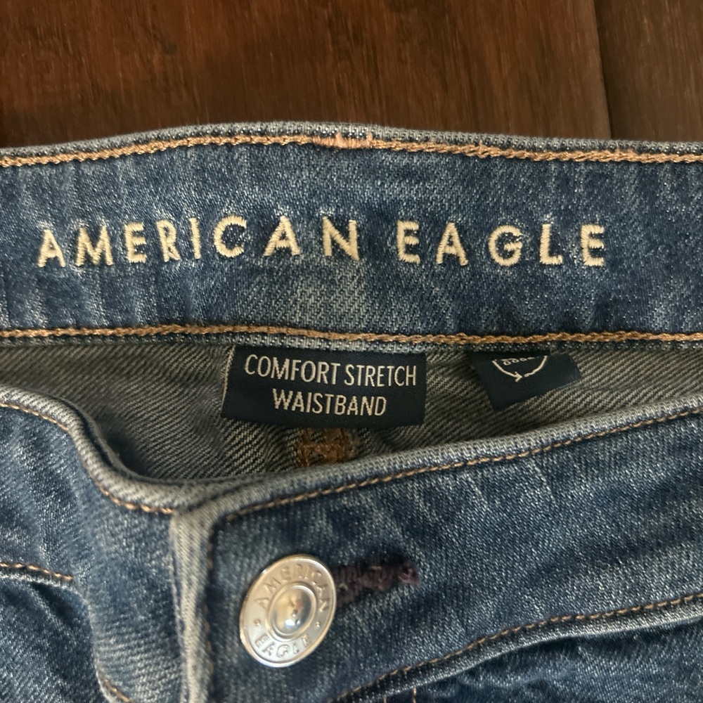 American Eagle Women’s Wide Leg Jeans - Medium Blue Wash - Picture 4 of 4